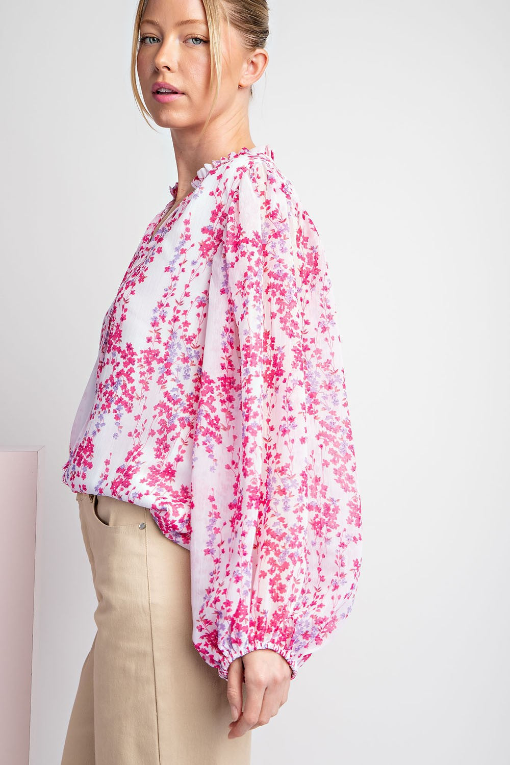Floral Printed Bubble Sleeve Top
