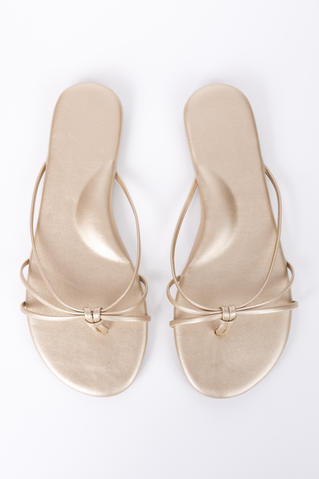 Barely There Knot Flip Flops- Champagne